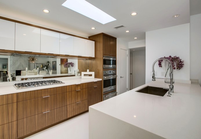 Peak Kitchen 1